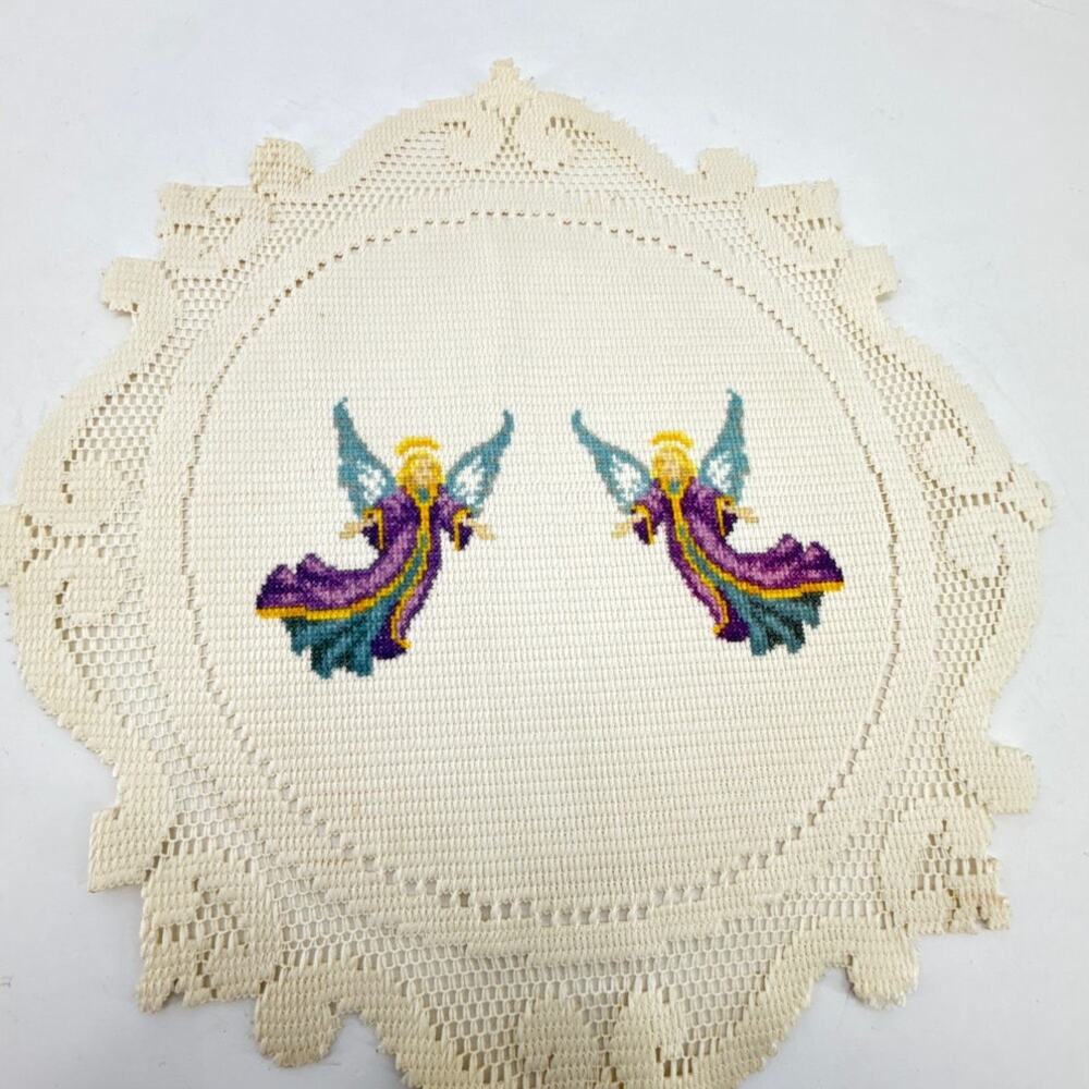 Handmade Angel Cross Stitch Dresser Scarf Table Topper Lace Edge Round 14 Inch